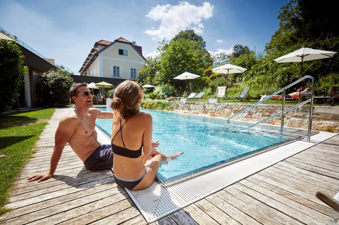 Hotel Landhaus Moserhof กุมพอลด์สเคียร์เคน ภายนอก รูปภาพ