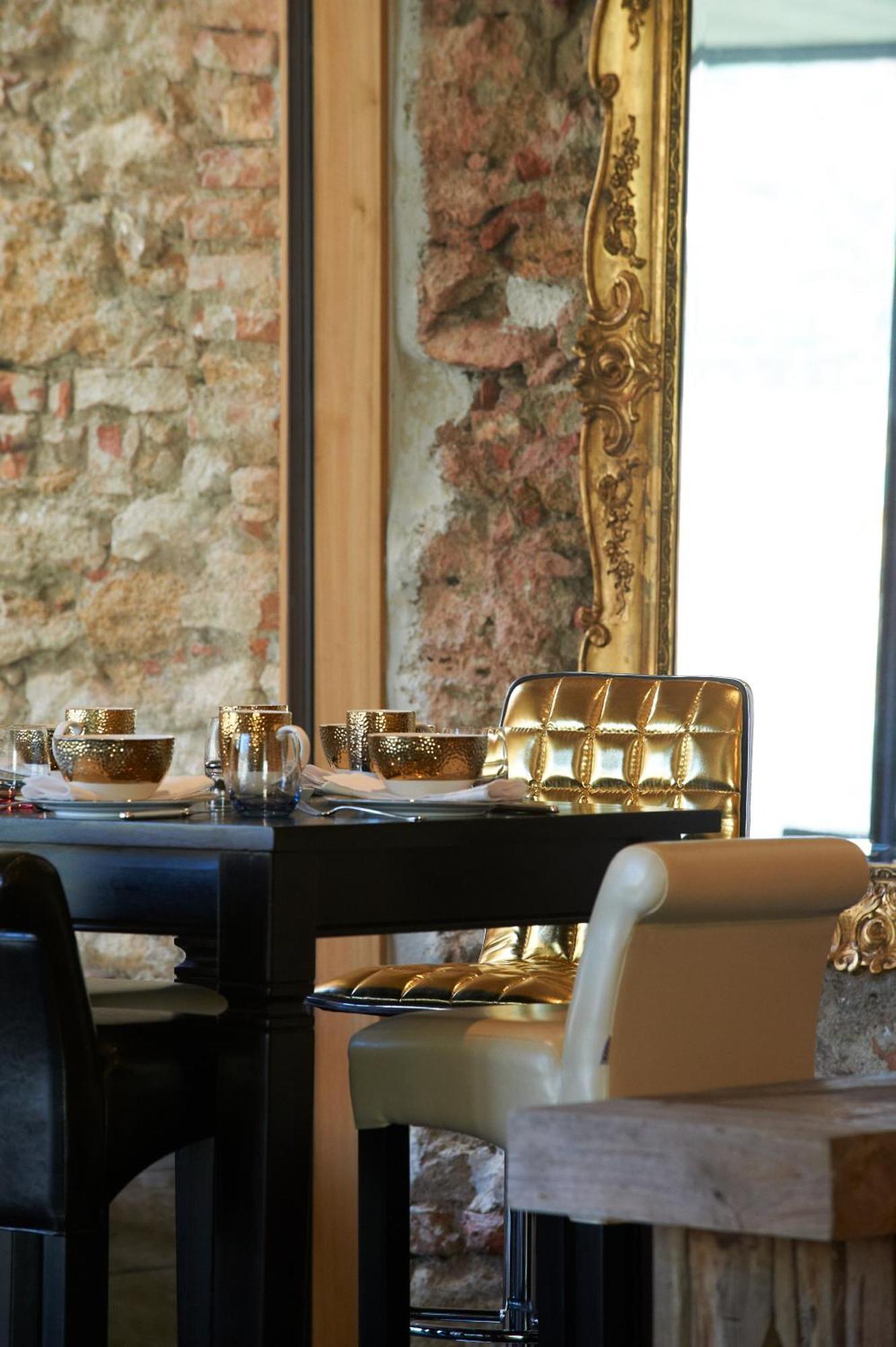 Hotel Landhaus Moserhof กุมพอลด์สเคียร์เคน ภายนอก รูปภาพ