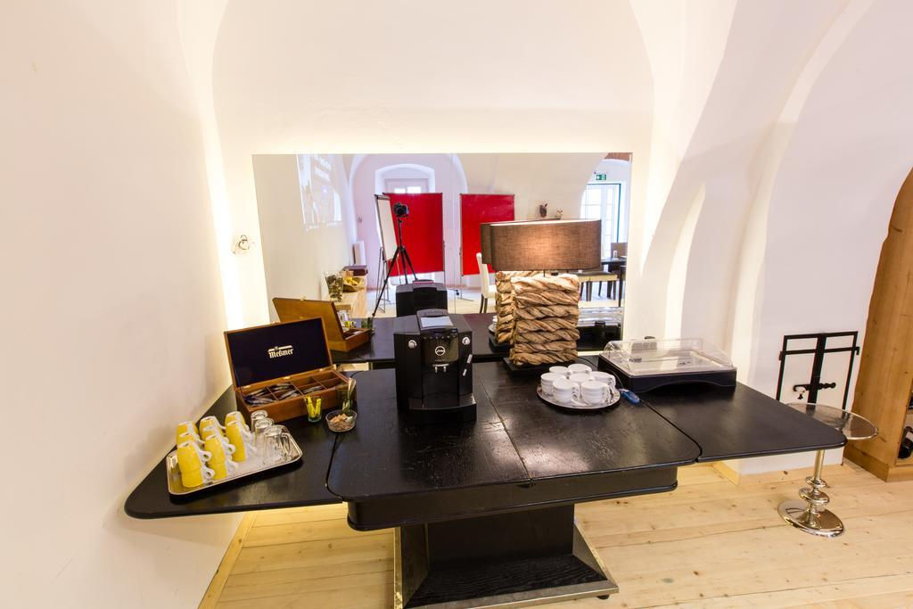 Hotel Landhaus Moserhof กุมพอลด์สเคียร์เคน ภายนอก รูปภาพ