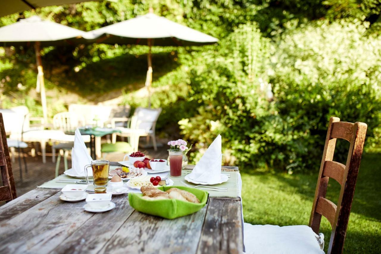 Hotel Landhaus Moserhof กุมพอลด์สเคียร์เคน ภายนอก รูปภาพ